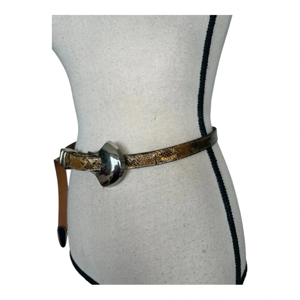Brown Leather Belt with Nautical Buckle and Rustic Design